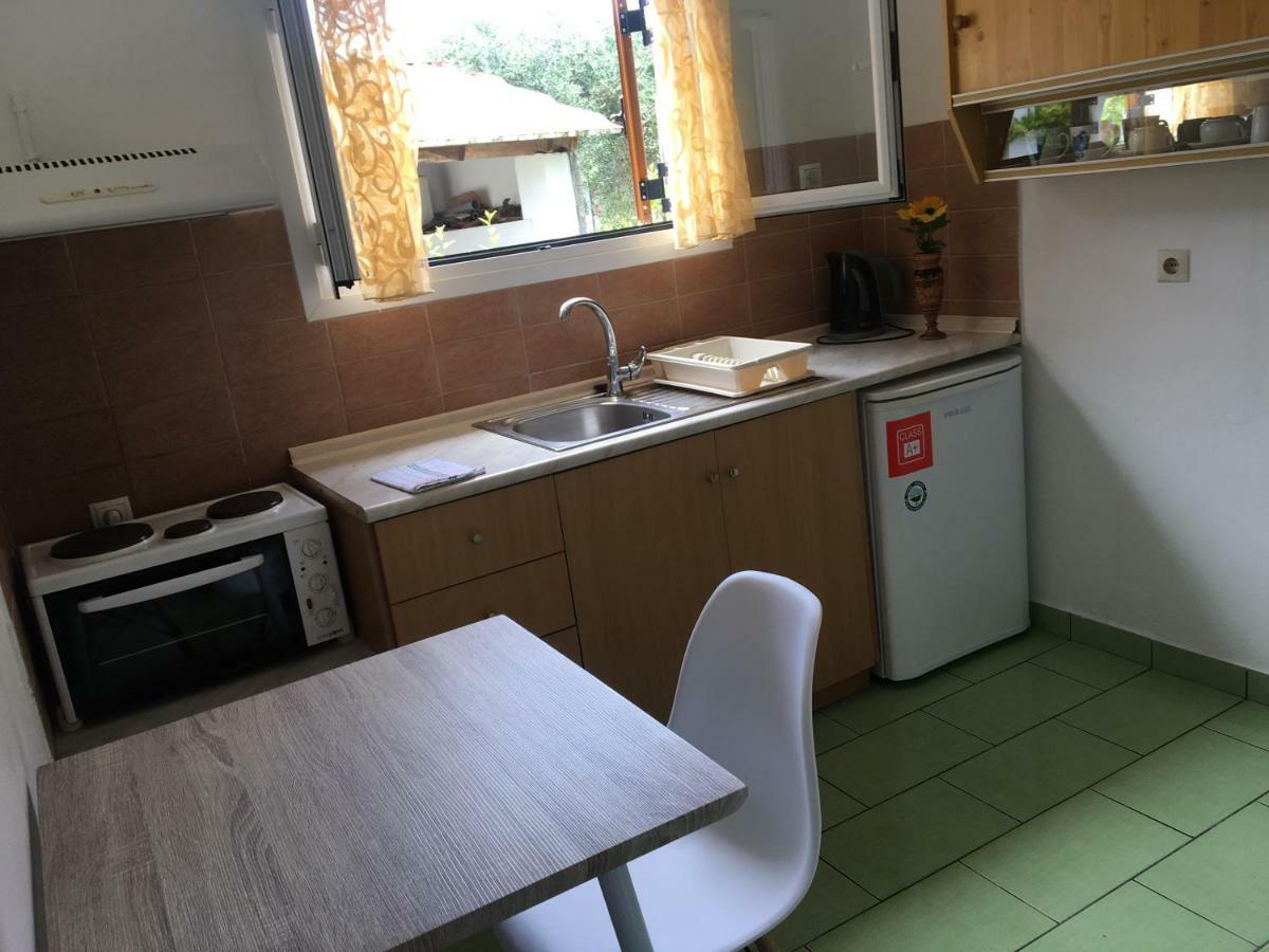 Villa Panorea Moraitika Exteriör bild