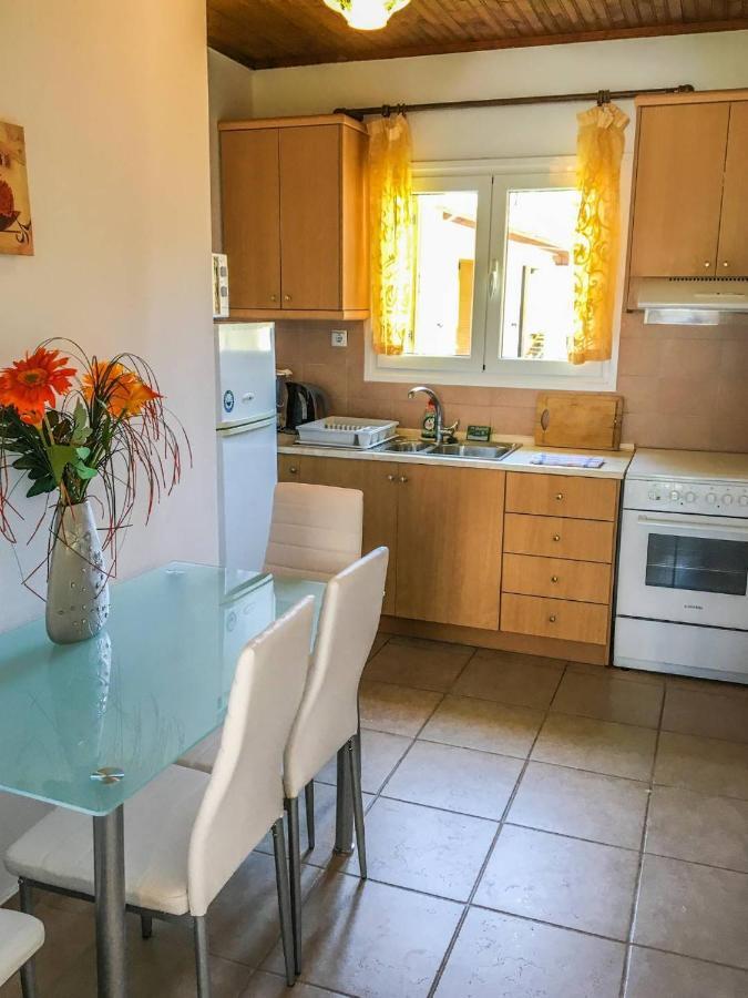 Villa Panorea Moraitika Exteriör bild